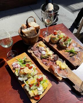 The Lavaux, Swiss Wine and Fondue Bar