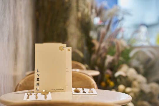 Book Your Valentine's Day Prix Fixe Event With Lysée on Resy